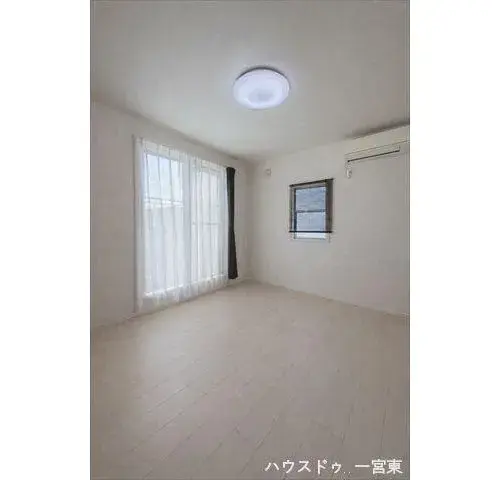 储物空间充足的两层楼
一宫市 爱知县 (4)
