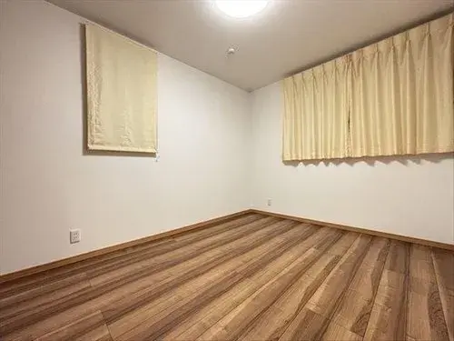 2-story Property Yokkaichi Mie Prefecture (4)