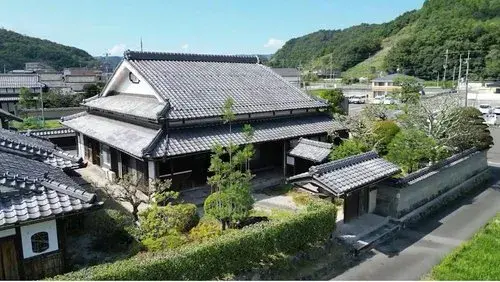 Akiya in Nantan