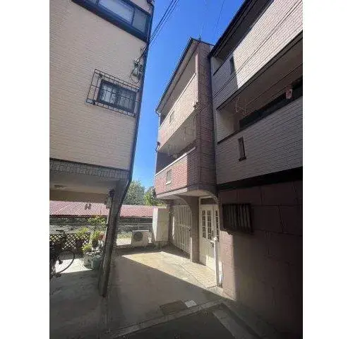 Akiya in Osaka