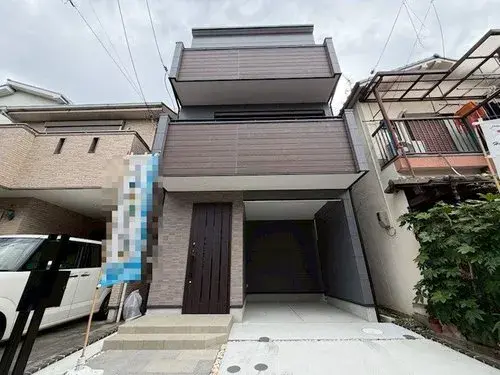 Akiya in Katano