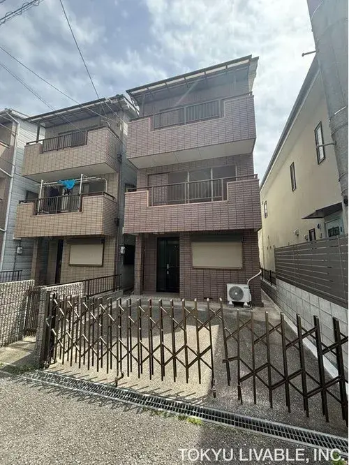 Akiya in Ikeda