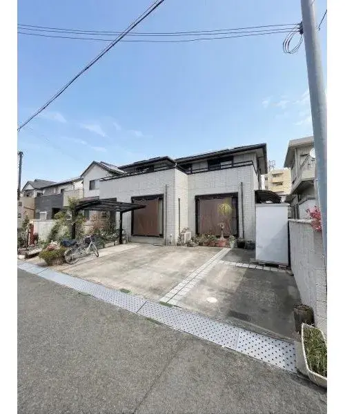 Akiya in Izumiotsu