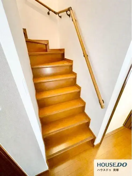 [All Rooms Storage 2-Story Property] Kaizuka City, Osaka Prefecture (2)