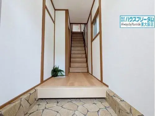 Slide 4