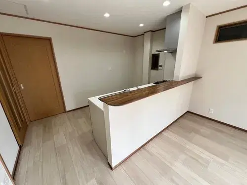 3-Story House with Ample Storage, Higashiosaka City, Osaka Prefecture (2)