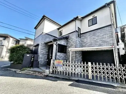 Slide 4