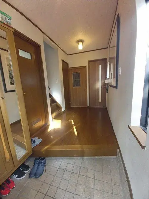 Slide 4