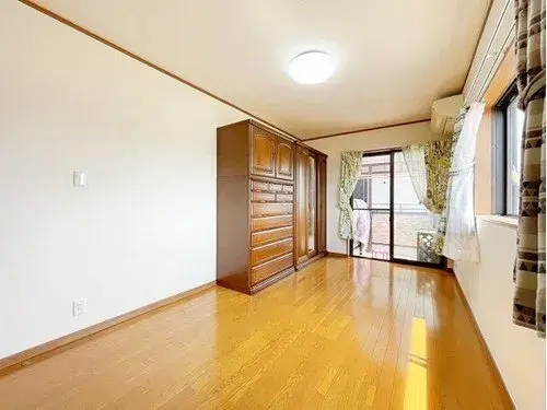 2-Story LDK 15+ Tatami Mat Property Kishiwada City Osaka Prefecture (2)