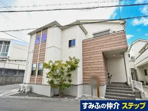 Akiya in Neyagawa