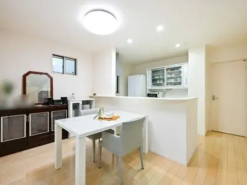 4LDK Property Neyagawa City, Osaka Prefecture (3)