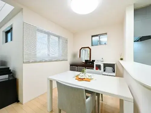 4LDK Property Neyagawa City, Osaka Prefecture (4)