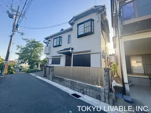 Akiya in Takatsuki