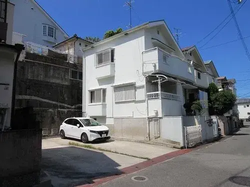 Akiya in Hirakata