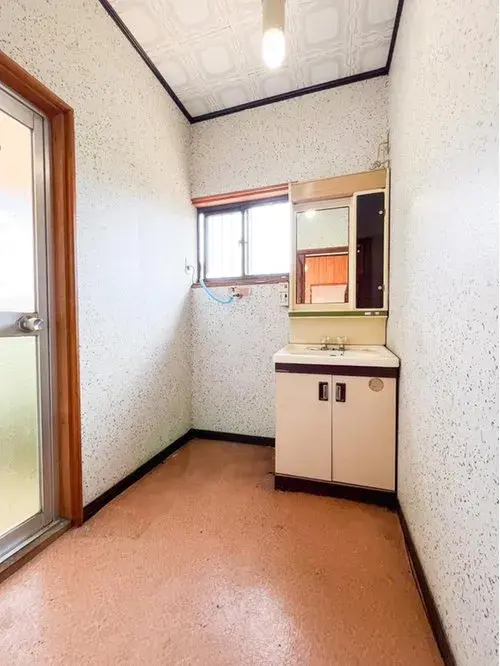 4LDK Property Neyagawa City Osaka Prefecture (13)