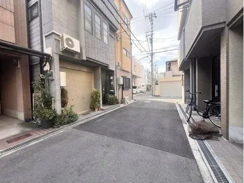 Slide 4