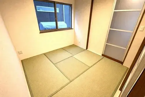 4LDK+S Property Taishi-cho Hyogo (3)