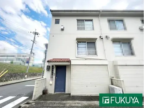 Akiya in 川西市