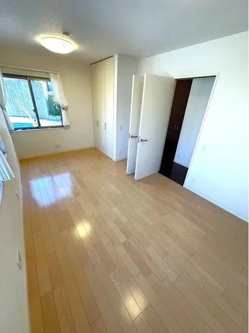3 Bedroom Property Kobe City Hyogo Prefecture (6)