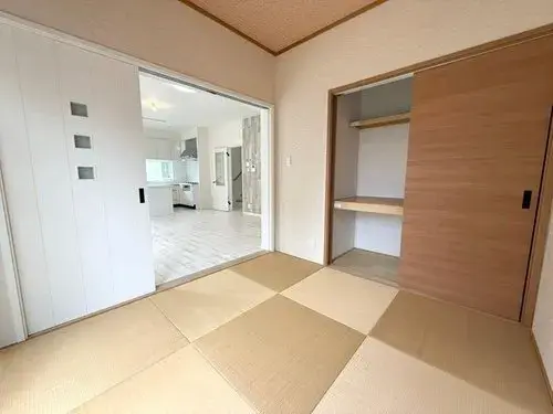 Hyogo Prefecture Kawanishi City 4 Bedroom Property (12)
