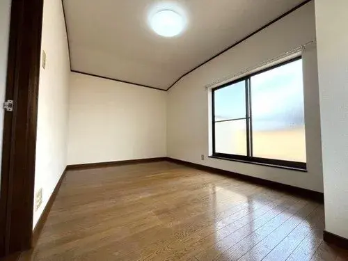 2-Story Kakogawa Hyogo Prefecture Property (5)
