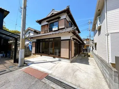 Akiya in Ako