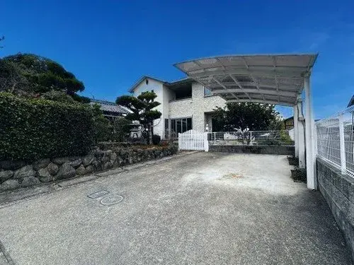 Slide 3