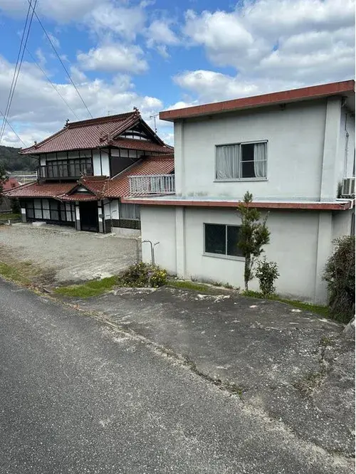 Akiya in Mihara