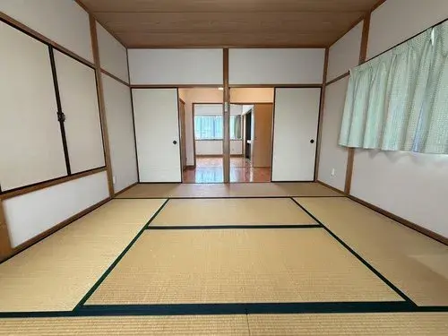 2-Story Detached House Kure City Hiroshima Prefecture (2)