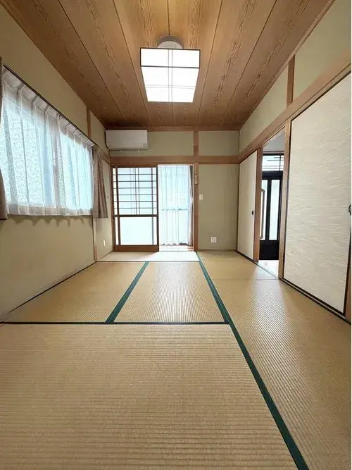 2-Story Detached House Kure City Hiroshima Prefecture (4)
