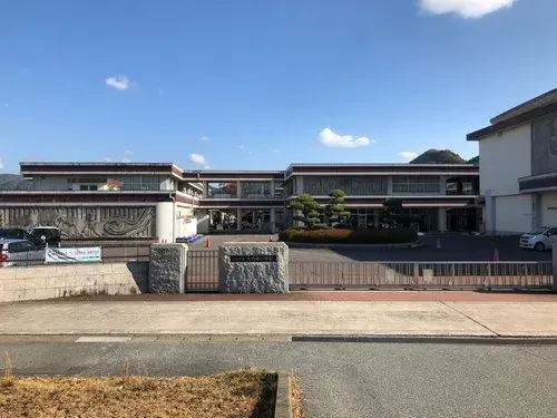 4LDK+S物件 山口市 山口県 (2)