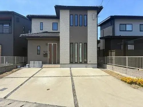 Akiya in 高松市