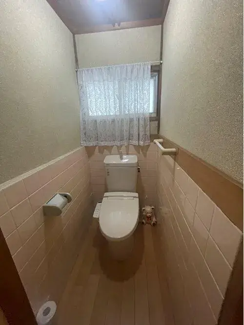 8DK Niihama City Ehime Prefecture Property (11)