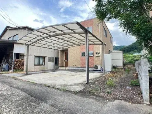 4LDK Property Tobe Town Ehime Prefecture (3)