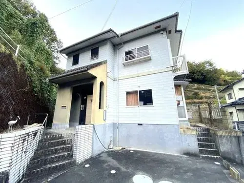 Akiya in Yawatahama