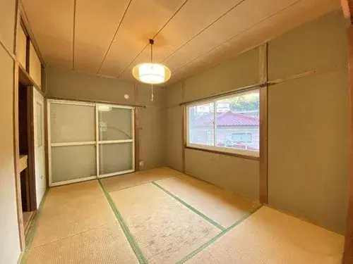 Yawatahama City Ehime Prefecture 4LDK Property (12)