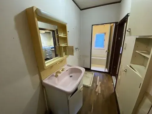 Yawatahama City Ehime Prefecture 4LDK Property (16)