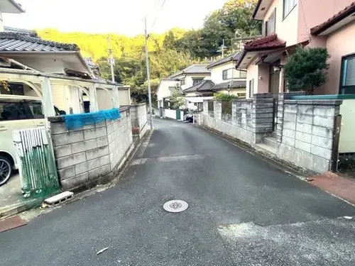 Yawatahama City Ehime Prefecture 4LDK Property (4)