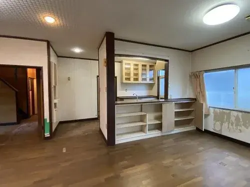 Yawatahama City Ehime Prefecture 4LDK Property (10)