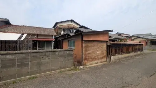 Akiya in Niihama
