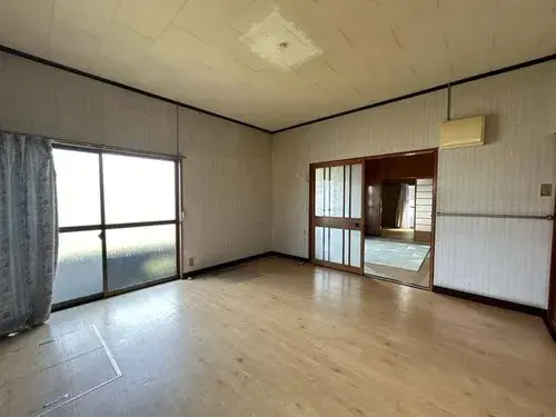 3LDK+S Niihama City Ehime Prefecture (6)