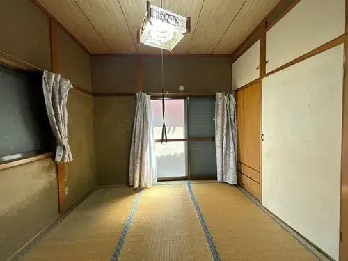 3LDK+S Niihama City Ehime Prefecture (10)