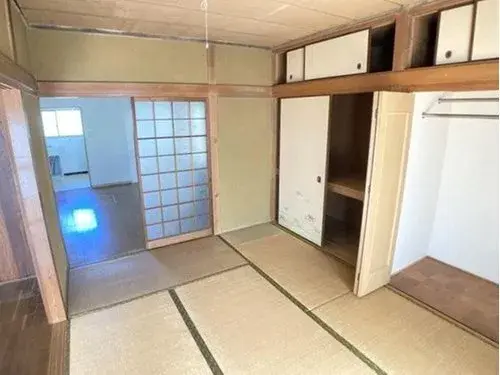 6DK Matsuyama City Ehime Prefecture Property (8)
