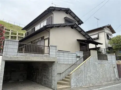 Akiya in Onojo