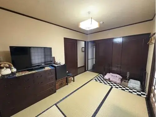 Slide 9
