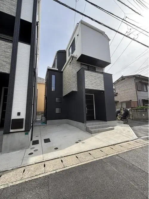 Akiya in Fukuoka