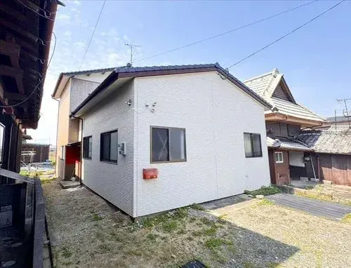 Akiya in Saga