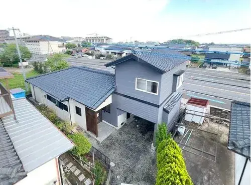 Akiya in 小城市