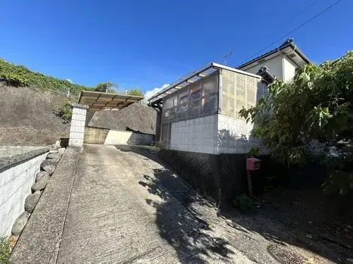 Akiya in Ōmura