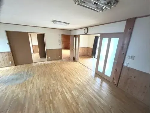 Kagoshima Prefecture Aira City 5-Bedroom Property (8)